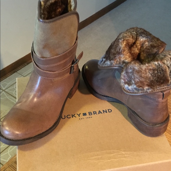NWT♥️Lucky Brand Size 10 boots - Picture 4 of 4